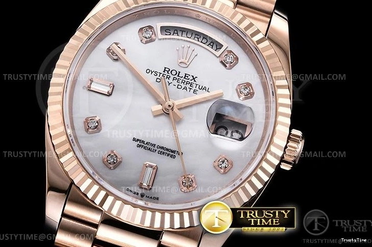 1120 RDD0223A – DayDate 36mm Packable 702